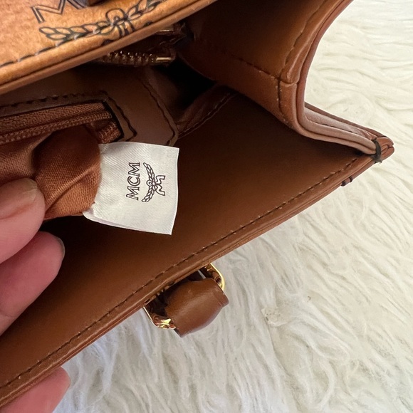 NWOT MCM AREN SAC BOOK TOTE - Picture 12 of 15